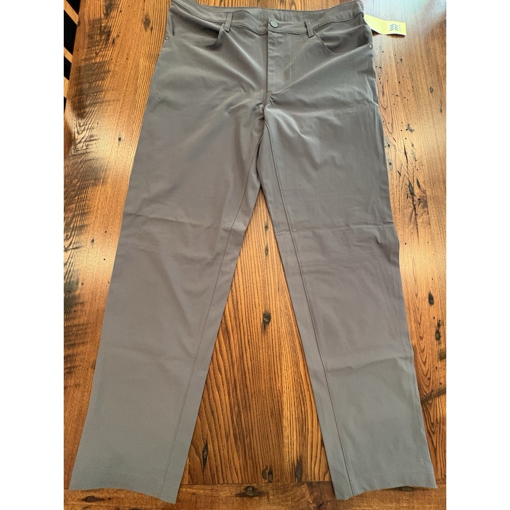 All In Motion Mens 360 Lifestyle Slim Fit 5-Pocket Pants Golf  30x30 NWT